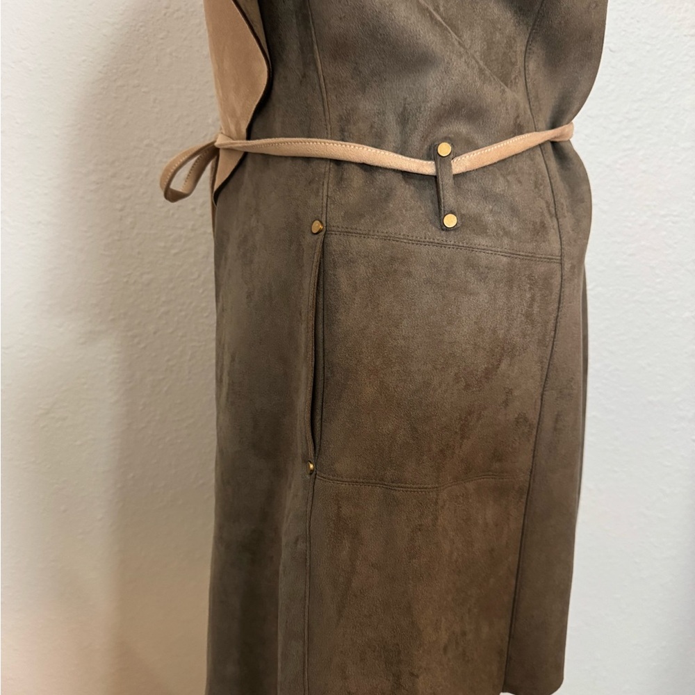 Fate Faux Suede Tie Waist Vest Tan & Brown Vest size Large - Picture 6 of 15